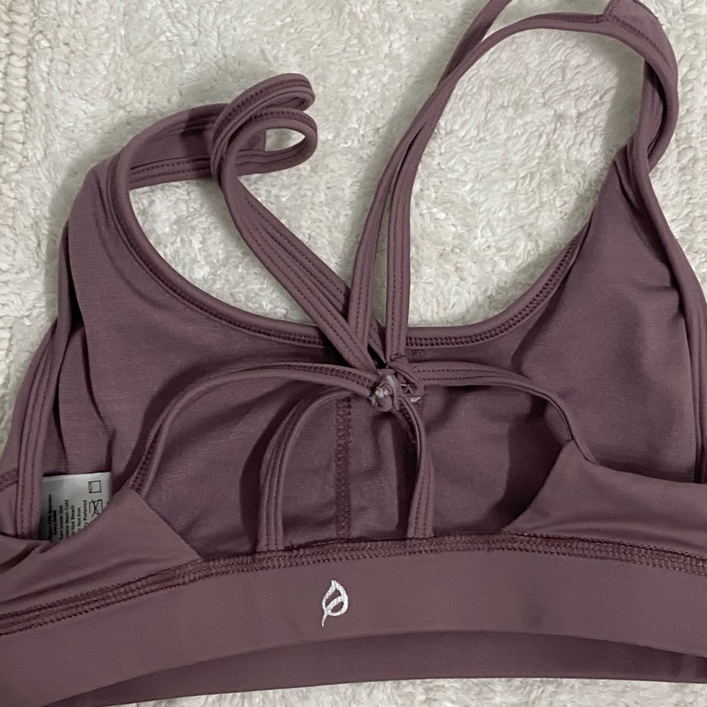 Ptula sports bra